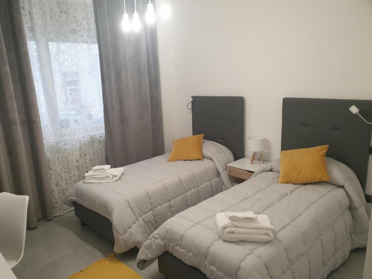 B&B Giovaldi'S Torino ภายนอก รูปภาพ