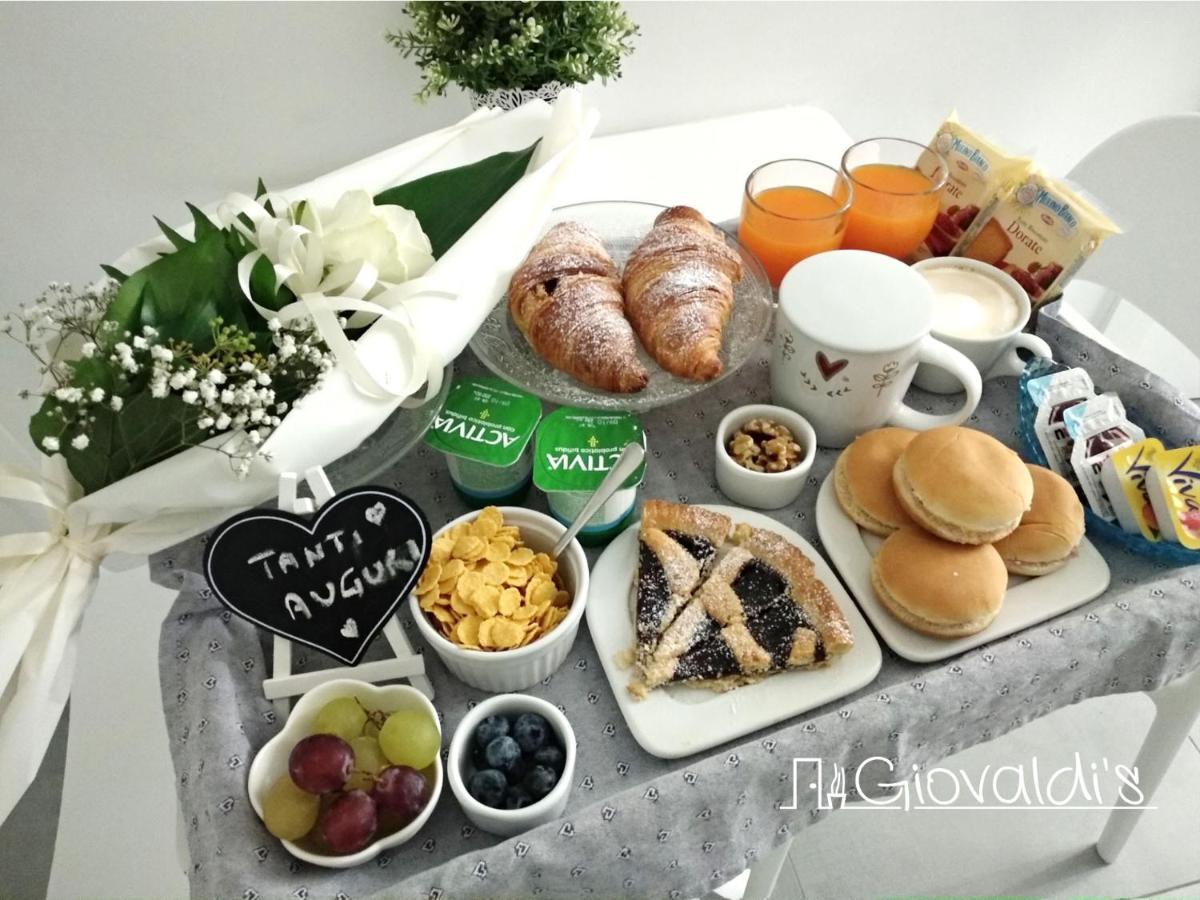 B&B Giovaldi'S Torino ภายนอก รูปภาพ
